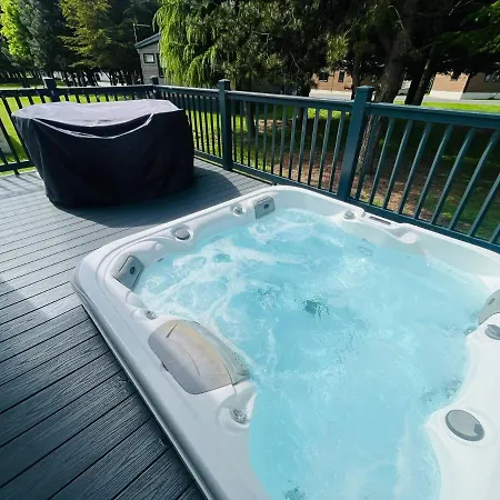 Feriehus Coopers Corner, With Hot Tub